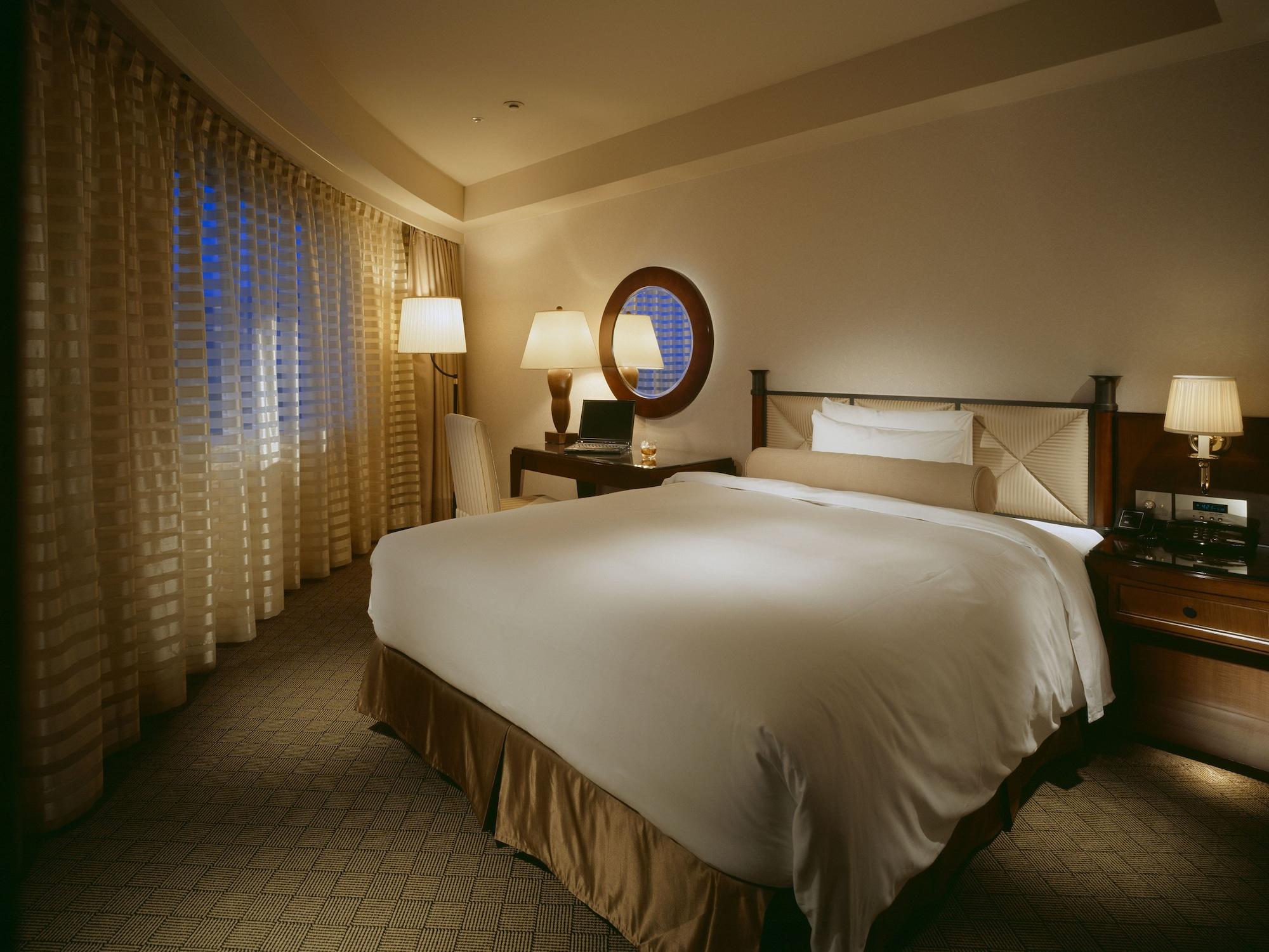 Miyako Hotel Gifu Nagaragawa Esterno foto A bedroom at the Four Seasons Hotel