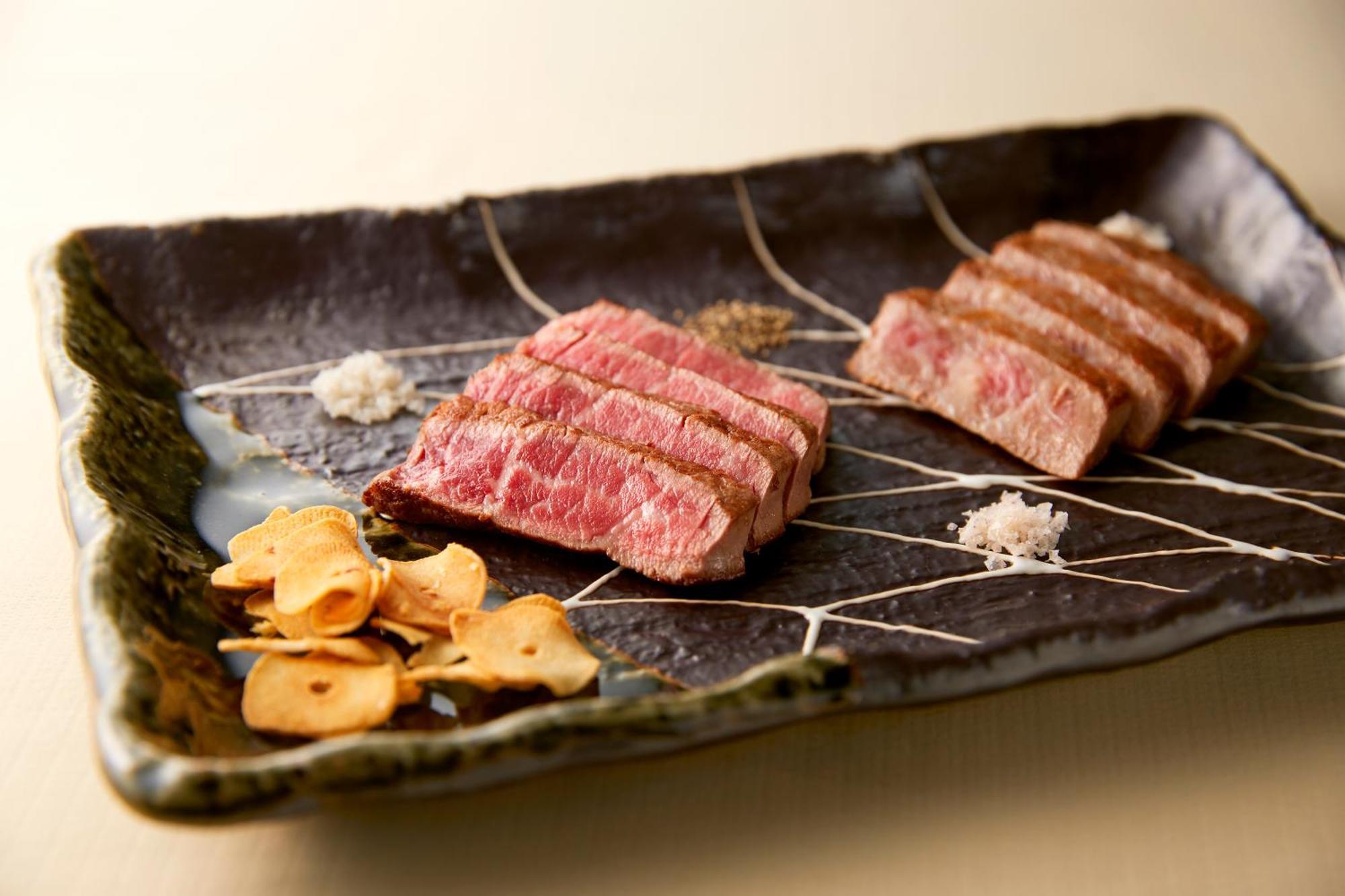 Miyako Hotel Gifu Nagaragawa Esterno foto Kobe beef